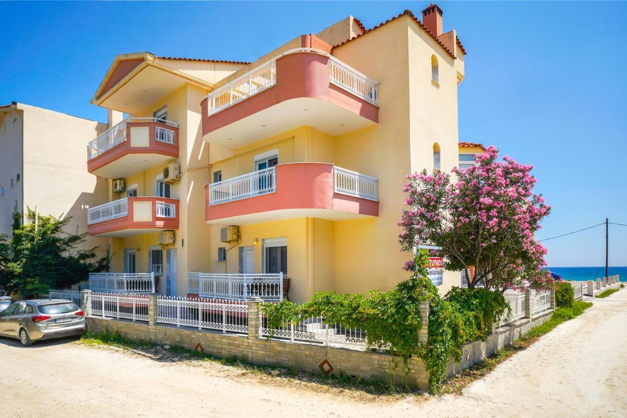 Konstantinos Beach 1 利迈纳里亚 外观 照片